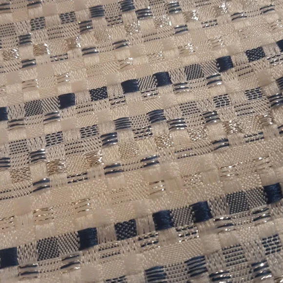 Table runner - Picture 6 of 6